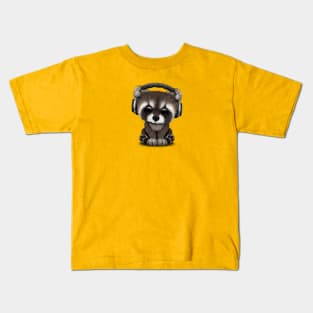 Cute Baby Raccoon Deejay Wearing Headphones Kids T-Shirt